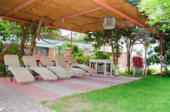 El Parque Hostel Tababela